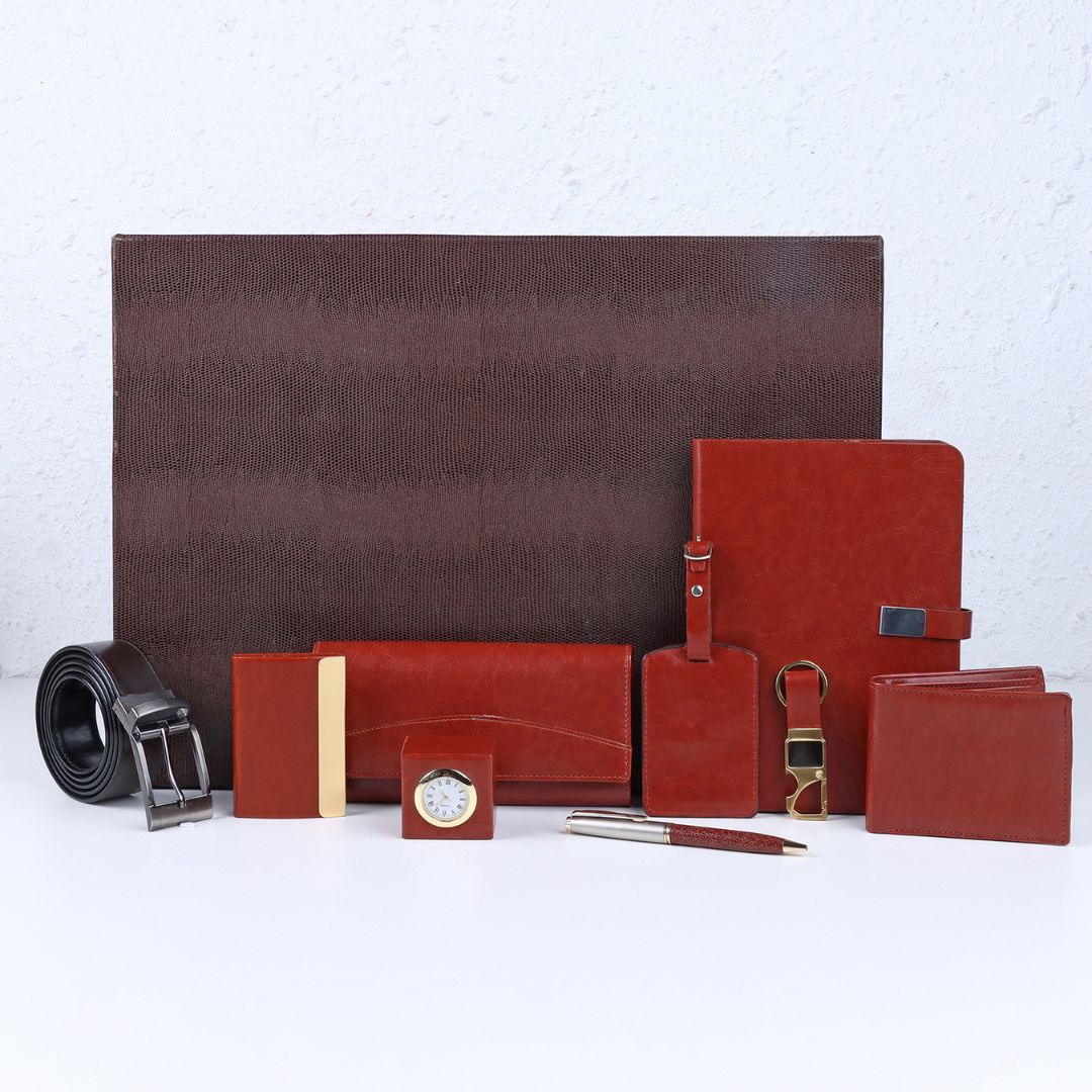 Elegant His And Her Leatherette Kit