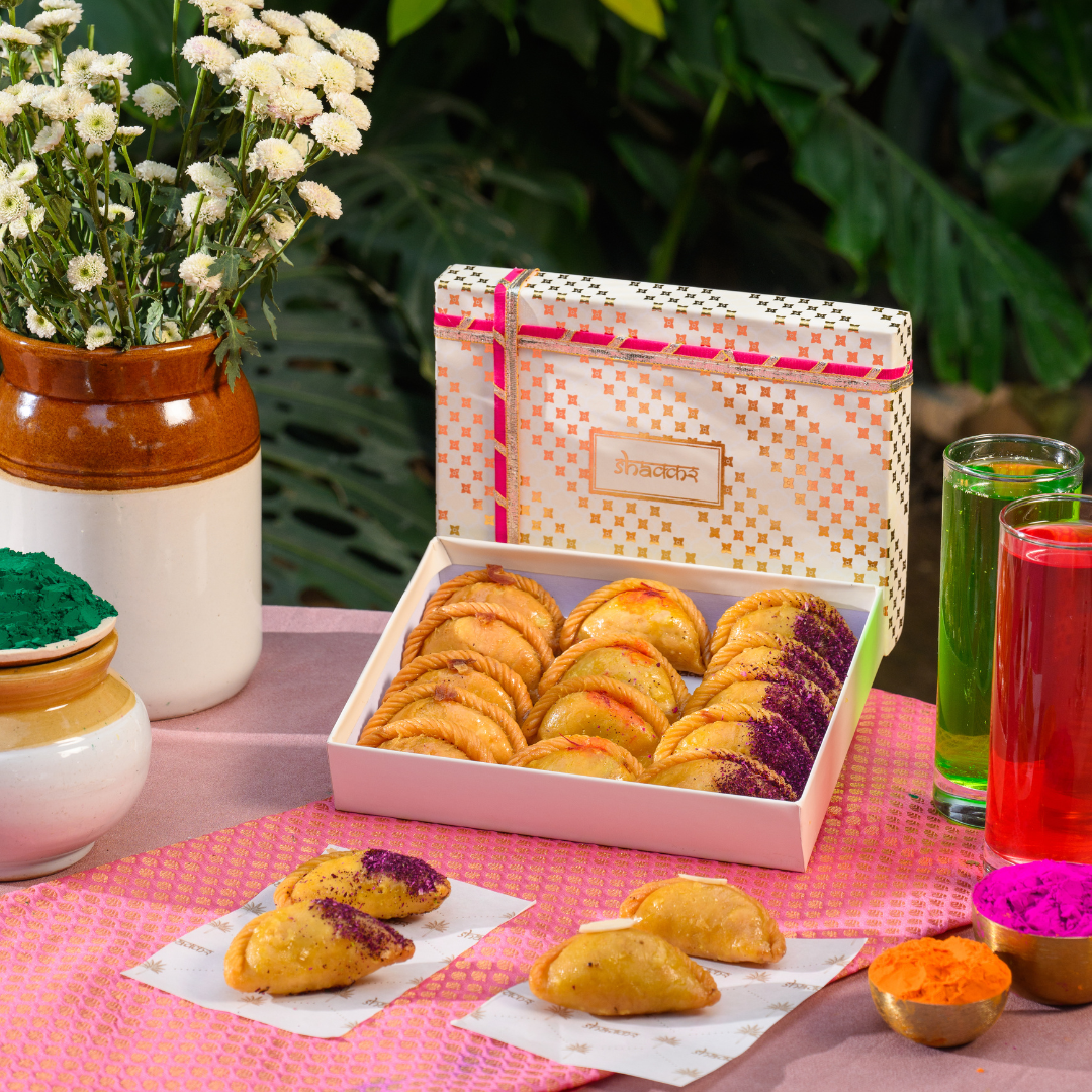 500 GM Gujiya Box