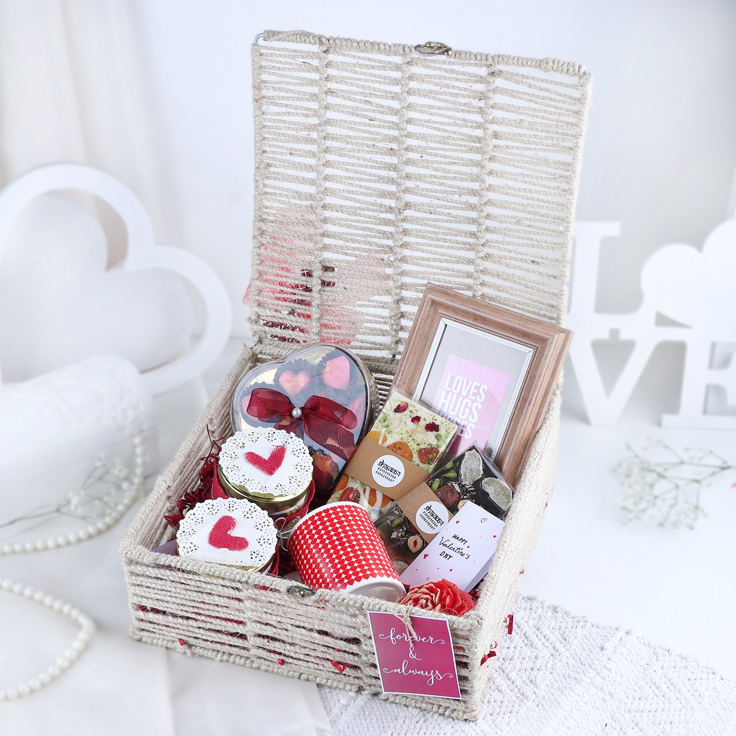 Cozy Love Nest Ensemble