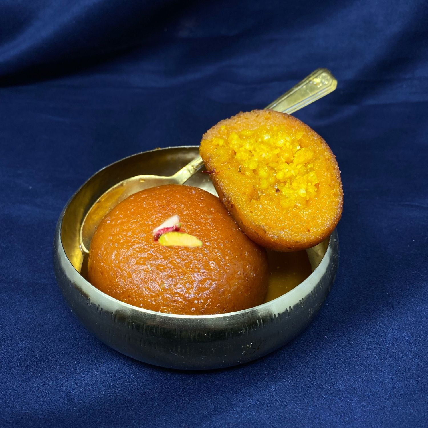 Jambo Badaam Gulab Jamun
