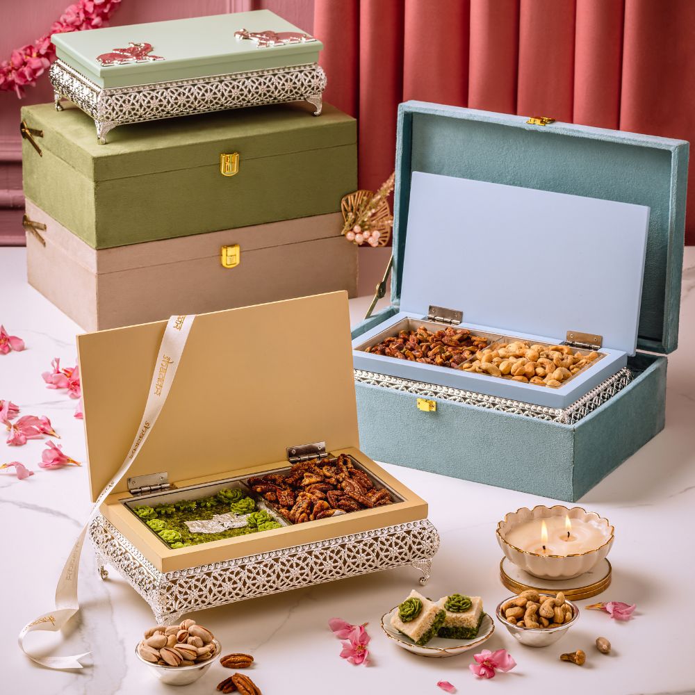 Suede Nutty Elegance Box (large)