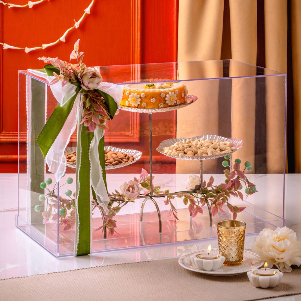 Exquisite Silver Stand Delicacies