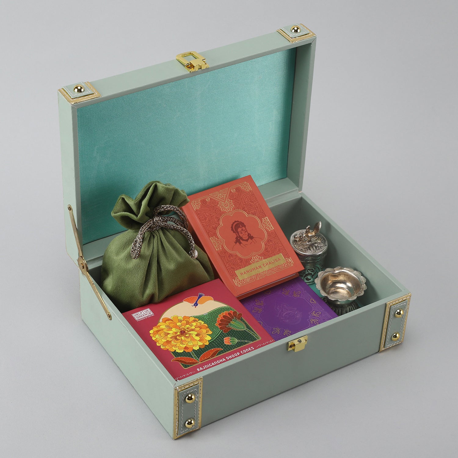 Pooja Box with Chalisas