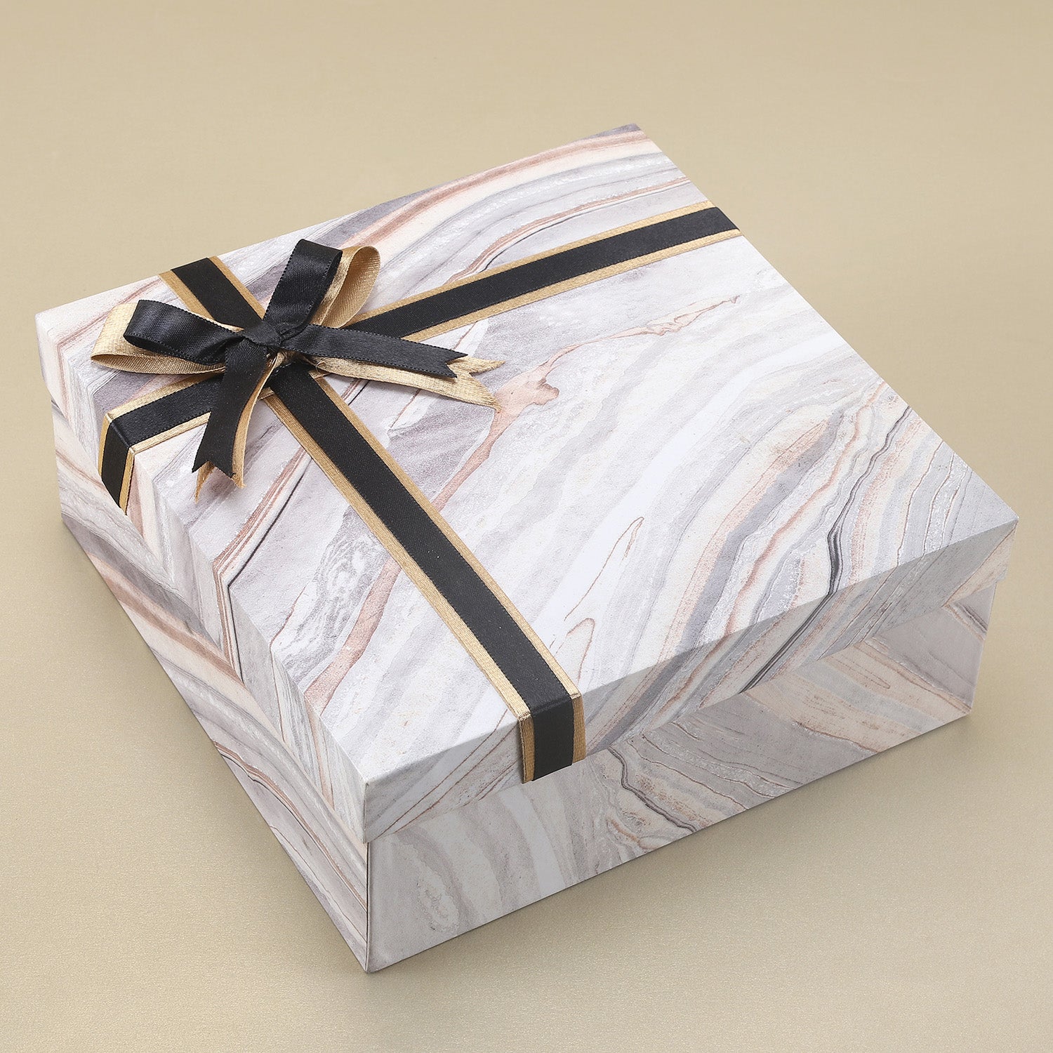 TEA HAMPER with SAVOURY