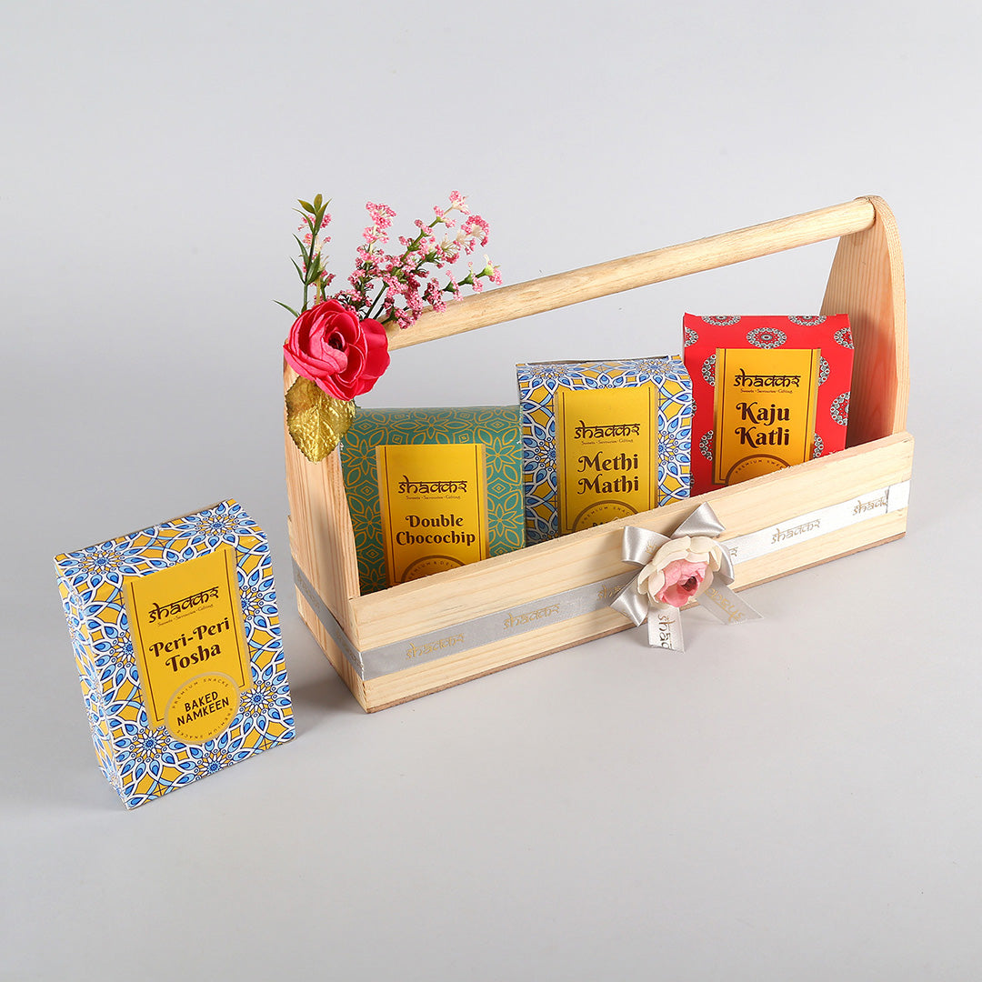 Wooden Basket Sweet & Savoury Hamper