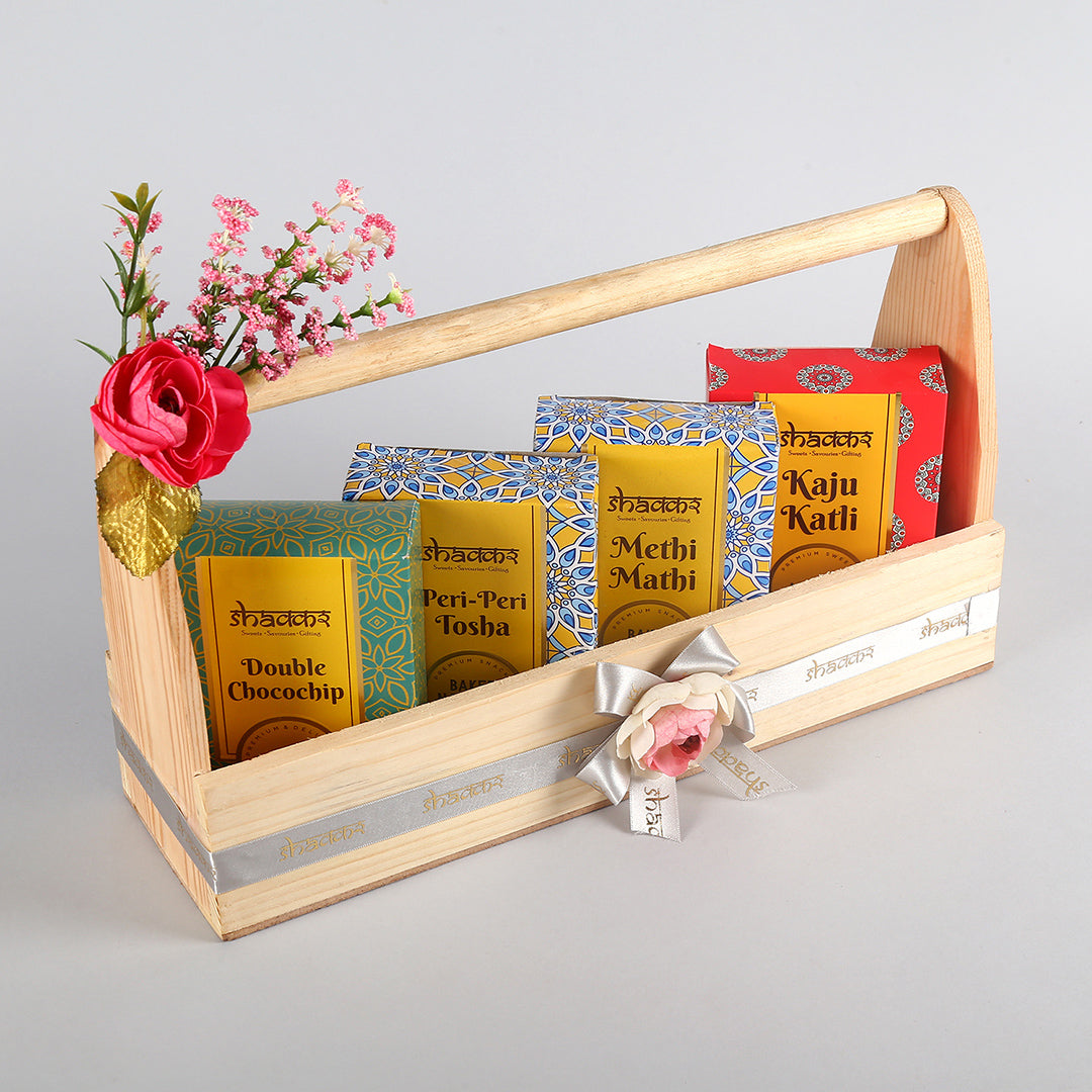 Wooden Basket Sweet & Savoury Hamper