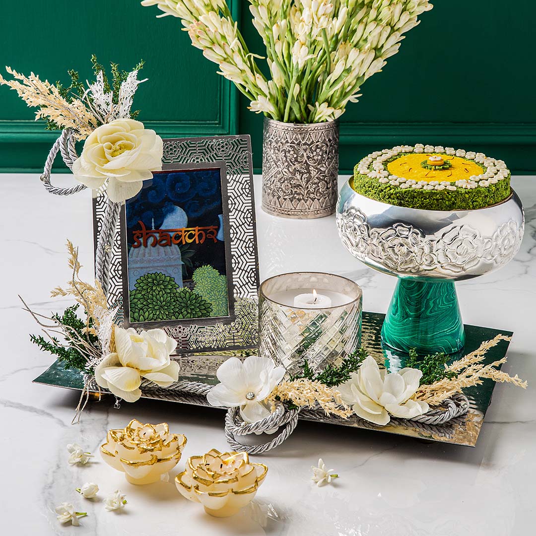 Exclusive Silver Hamper - NCR Only