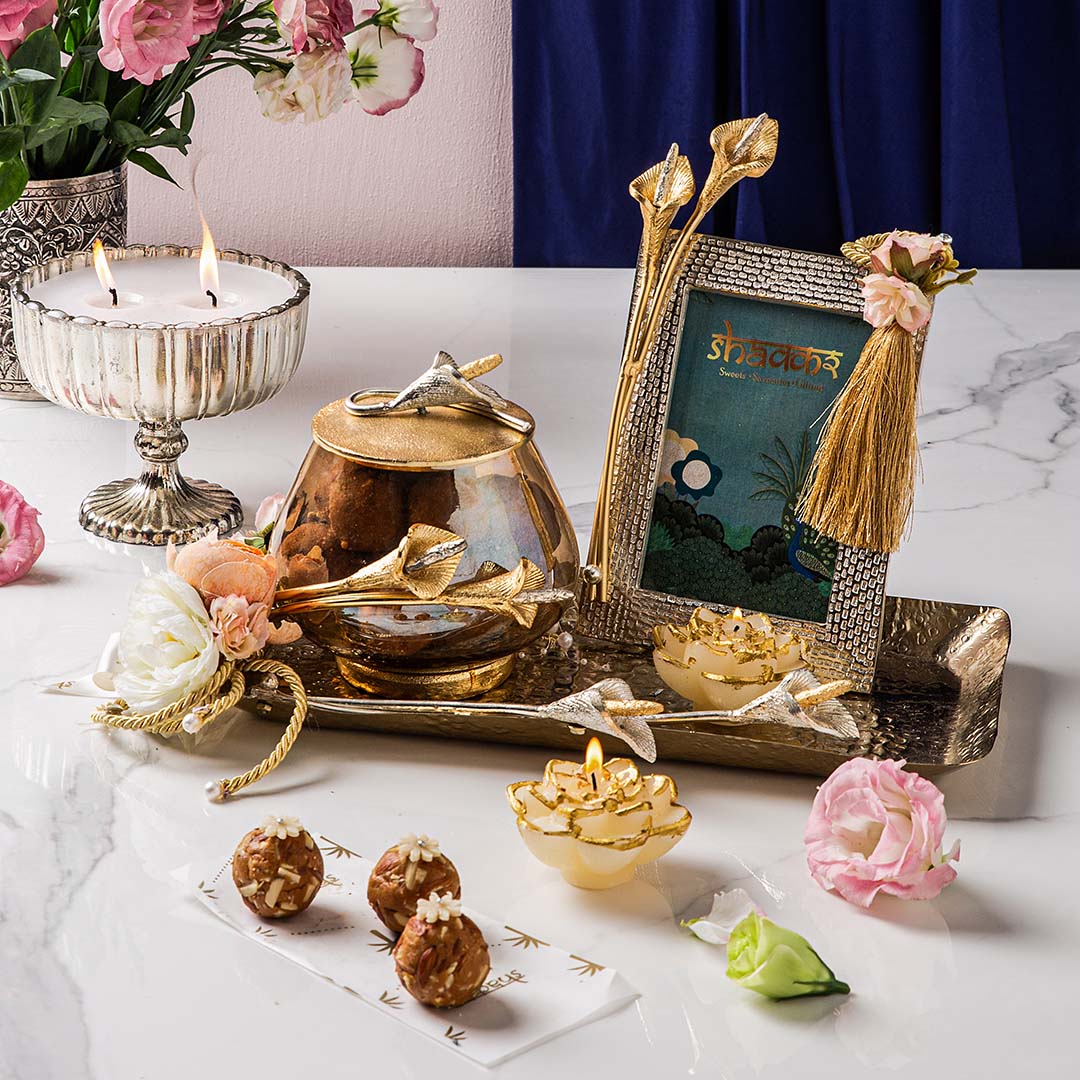 Tulip Frame & Jar Gift Hamper - NCR Only