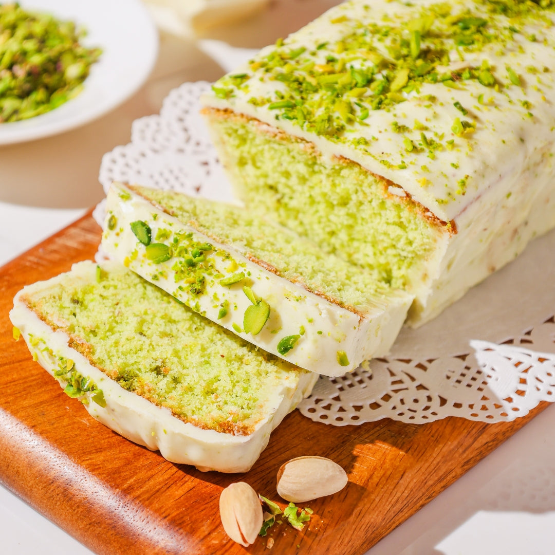 White Pistachio Chocolate Cake - 450gm