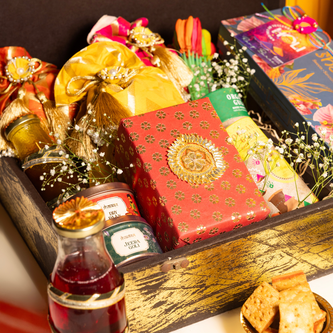 The Maharaja Holi Chest
