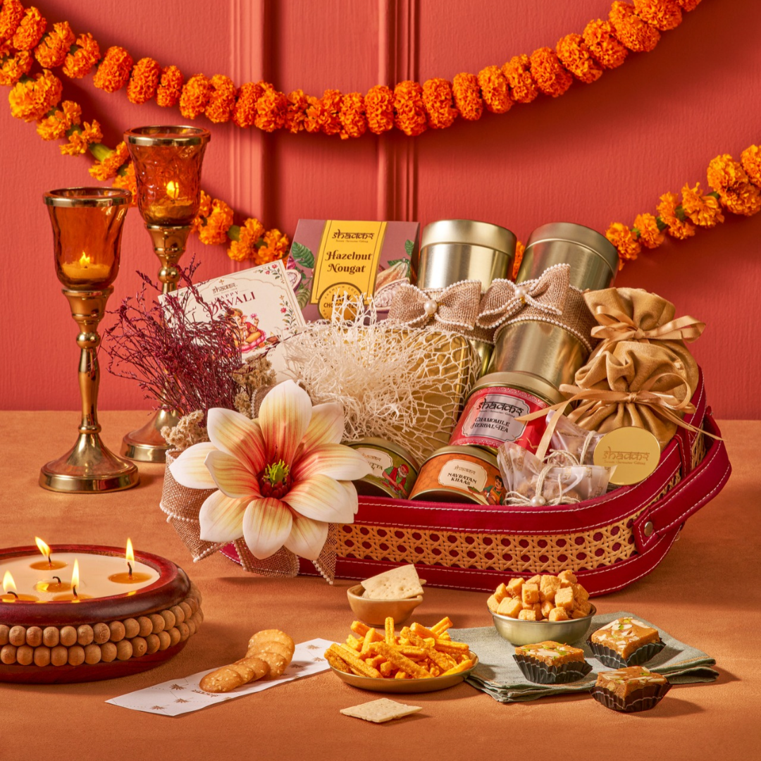 Crimson Rattan Gourmet Basket